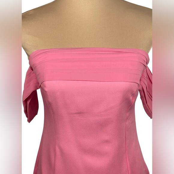 SELFIE LESLIE Kassie Off-Shoulder Mini‎ Dress Sweet
Pink BWT Large - Picture 9 of 11